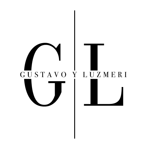 Minimalistic Lettering Logo